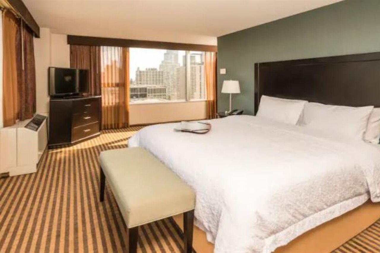 Hampton Inn Chicago Downtown/Magnificent Mile Buitenkant foto