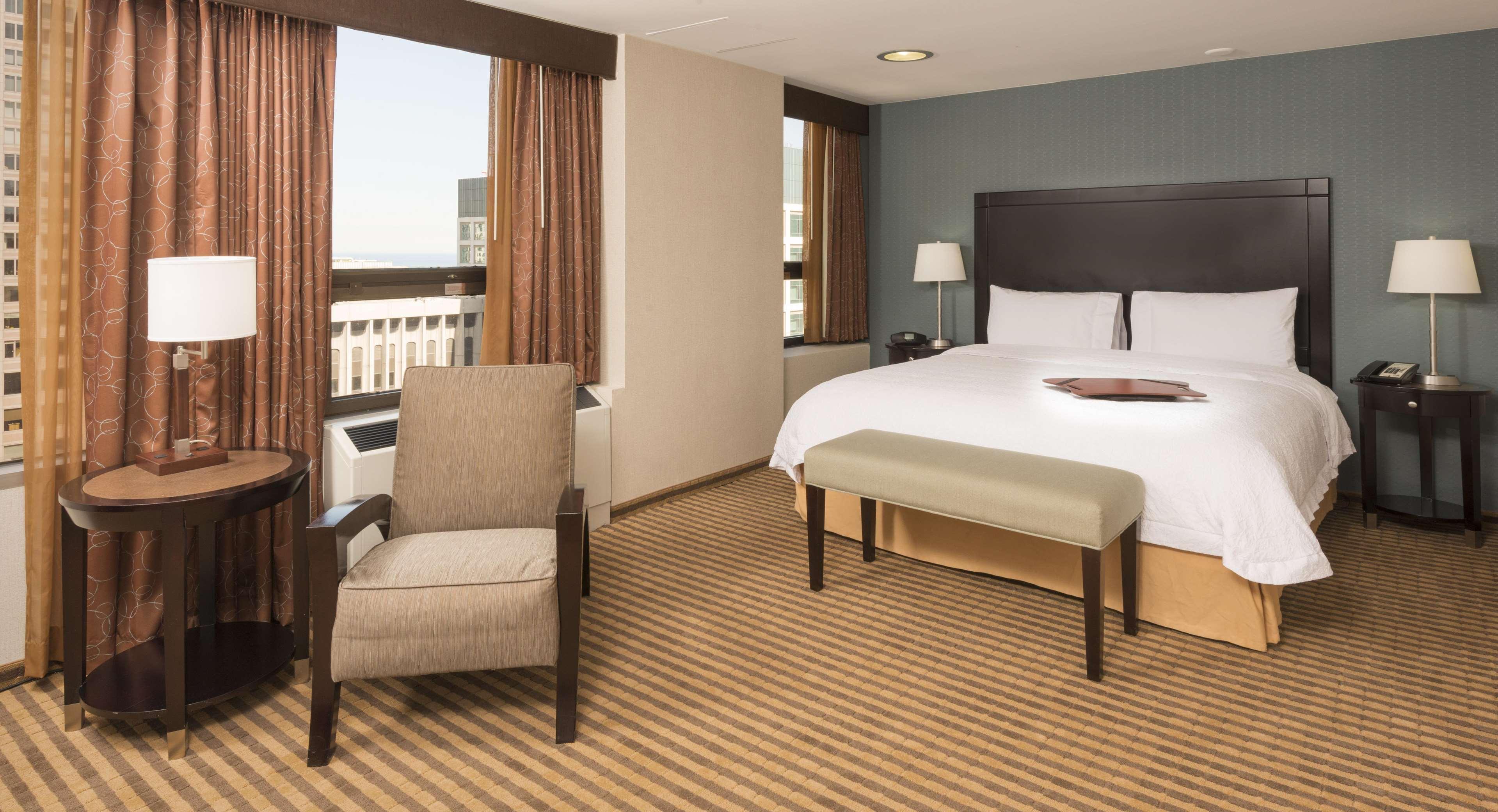 Hampton Inn Chicago Downtown/Magnificent Mile Buitenkant foto